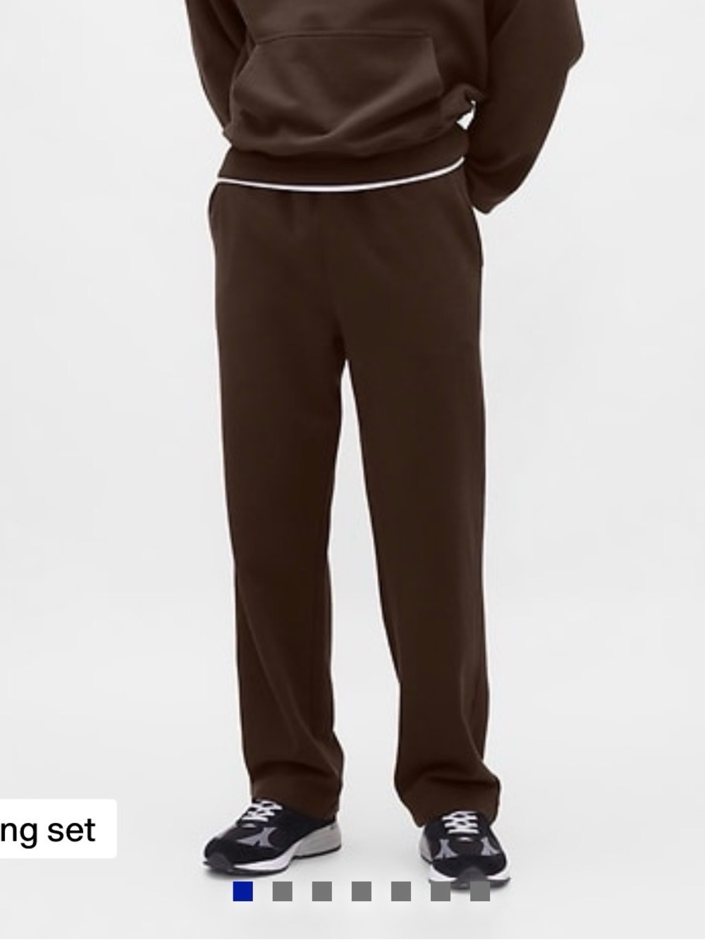 GAP Men’s Dark Brown Pull-On Joggers - tags on